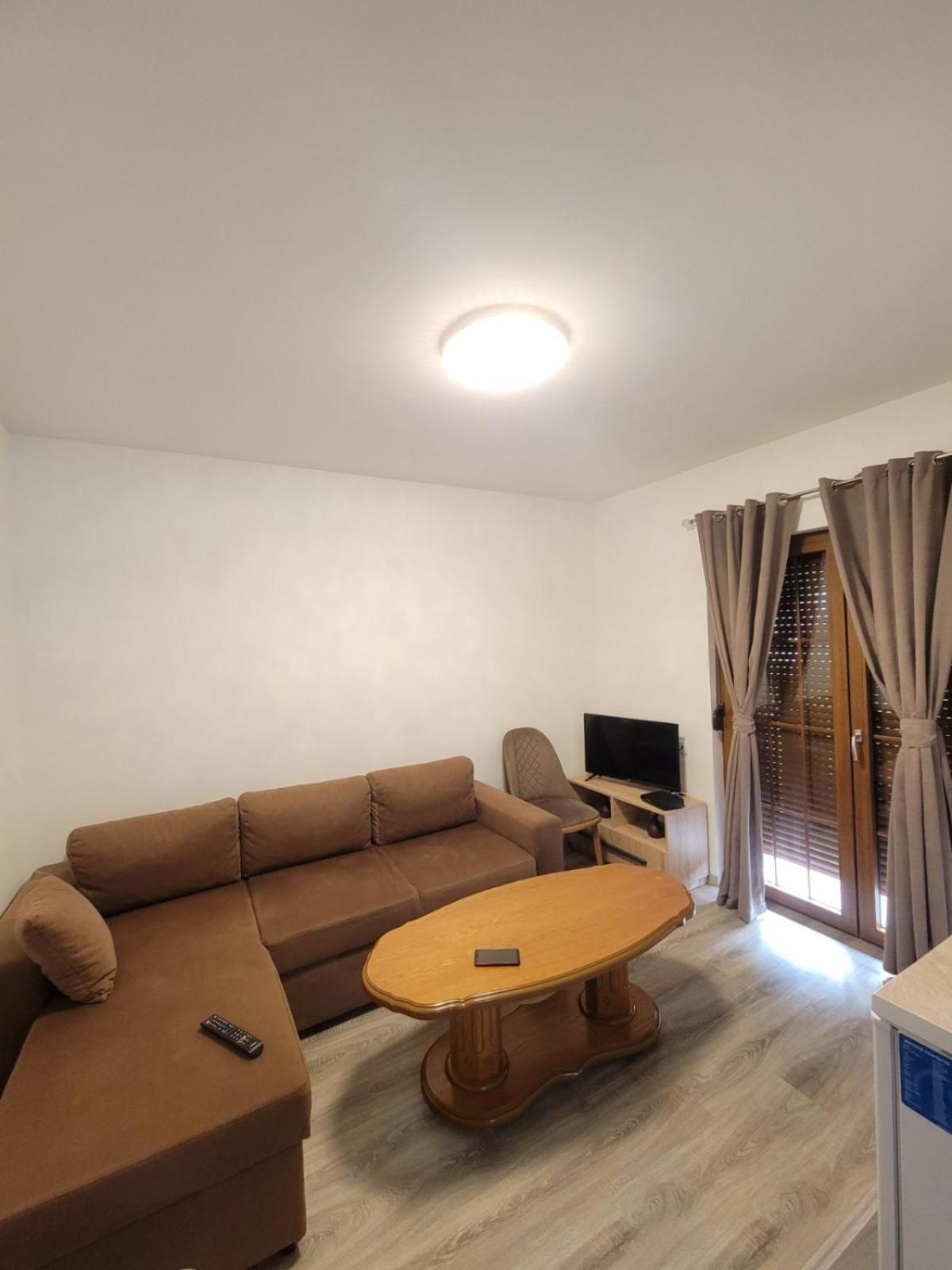 Eleon Motel Khu trượt tuyết Brezovicë Ngoại thất bức ảnh